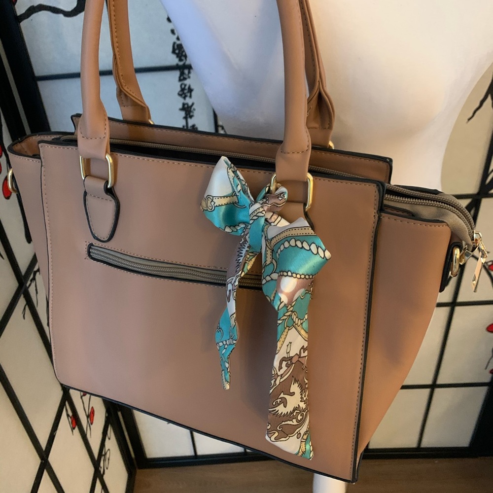 New! Bolzano Italian Leather Handbag
